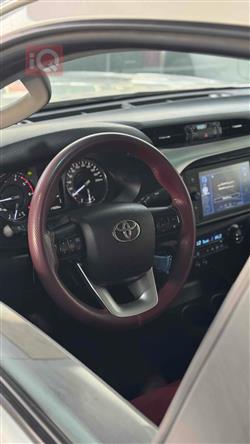 تويوتا هايلوكس